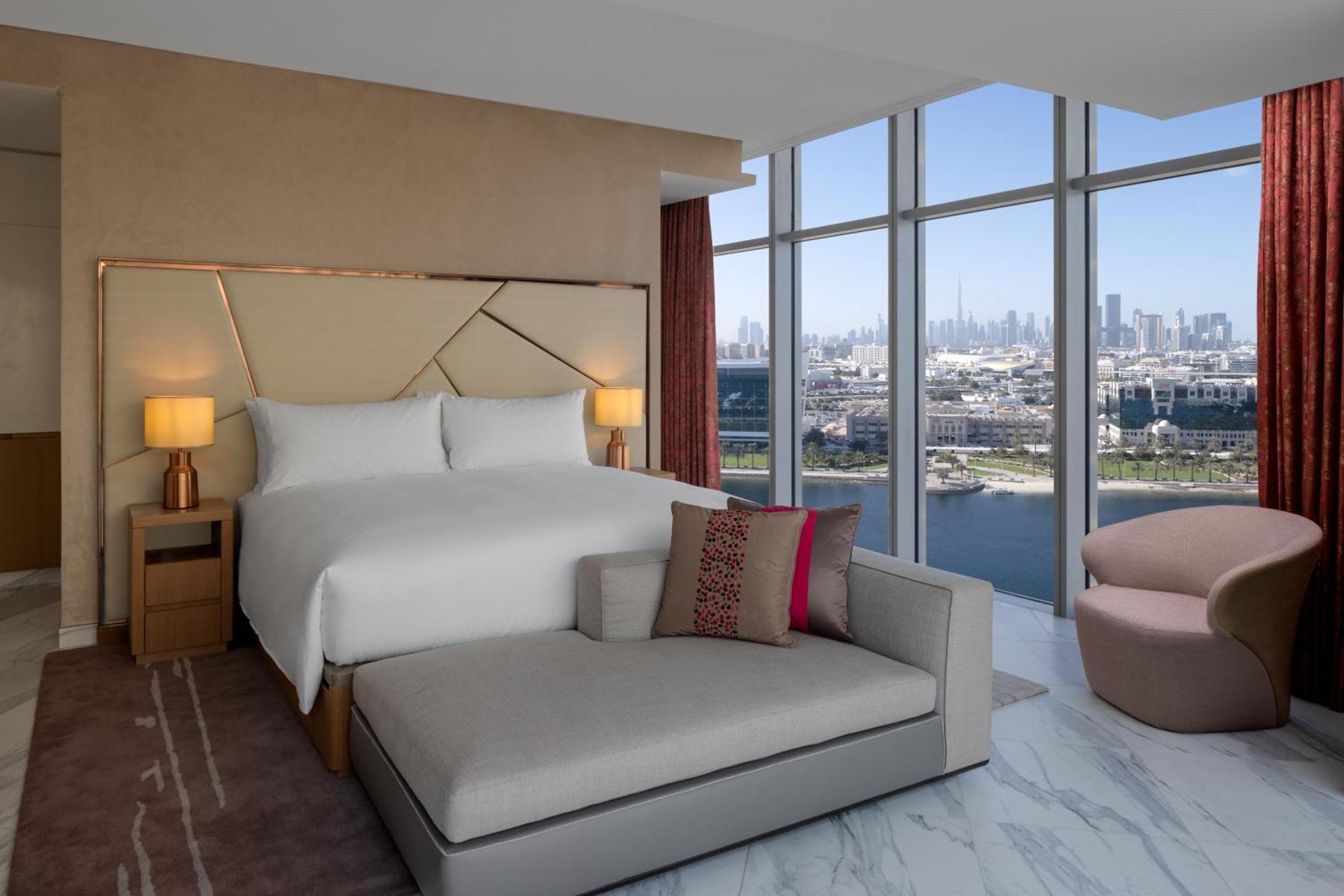 Hilton Dubai Creek Hotel & Residences 外观 照片