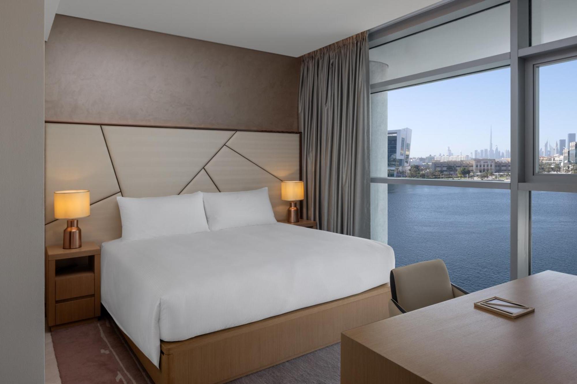 Hilton Dubai Creek Hotel & Residences 外观 照片