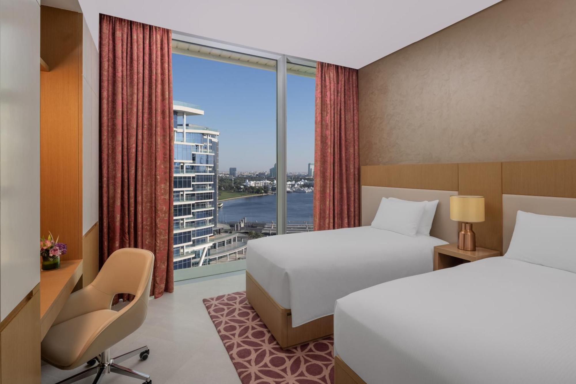 Hilton Dubai Creek Hotel & Residences 外观 照片