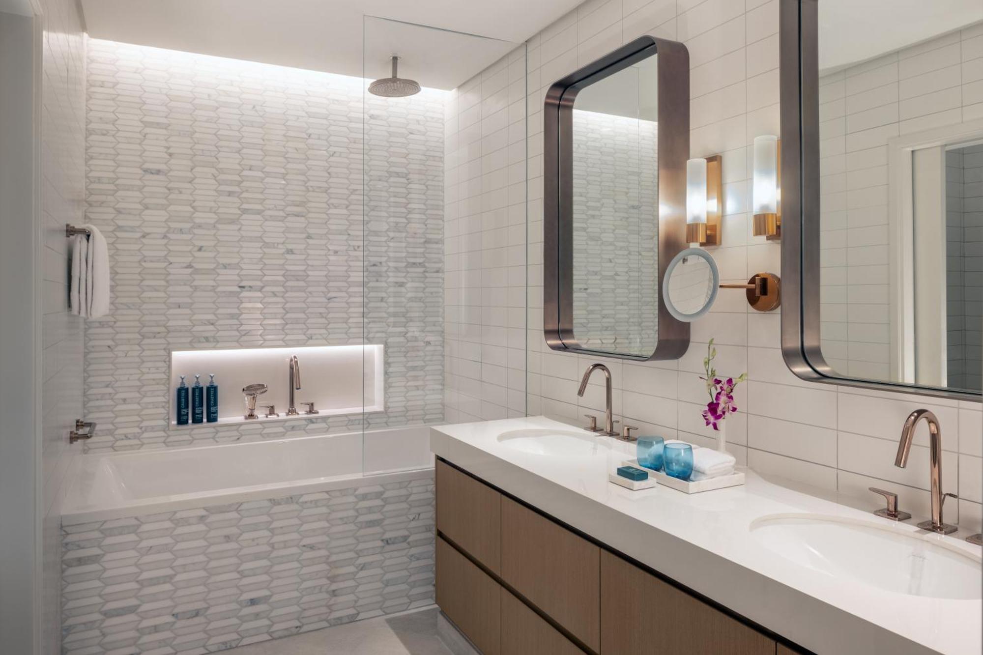 Hilton Dubai Creek Hotel & Residences 外观 照片